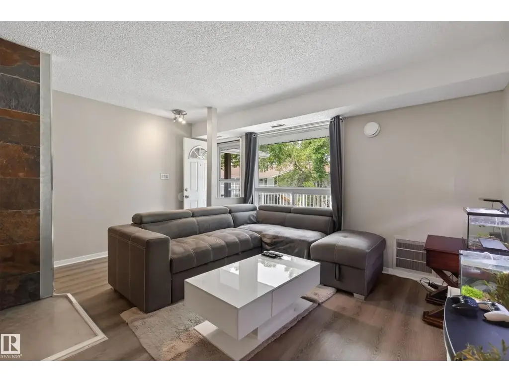 #35 3111 142 Av Nw, Edmonton